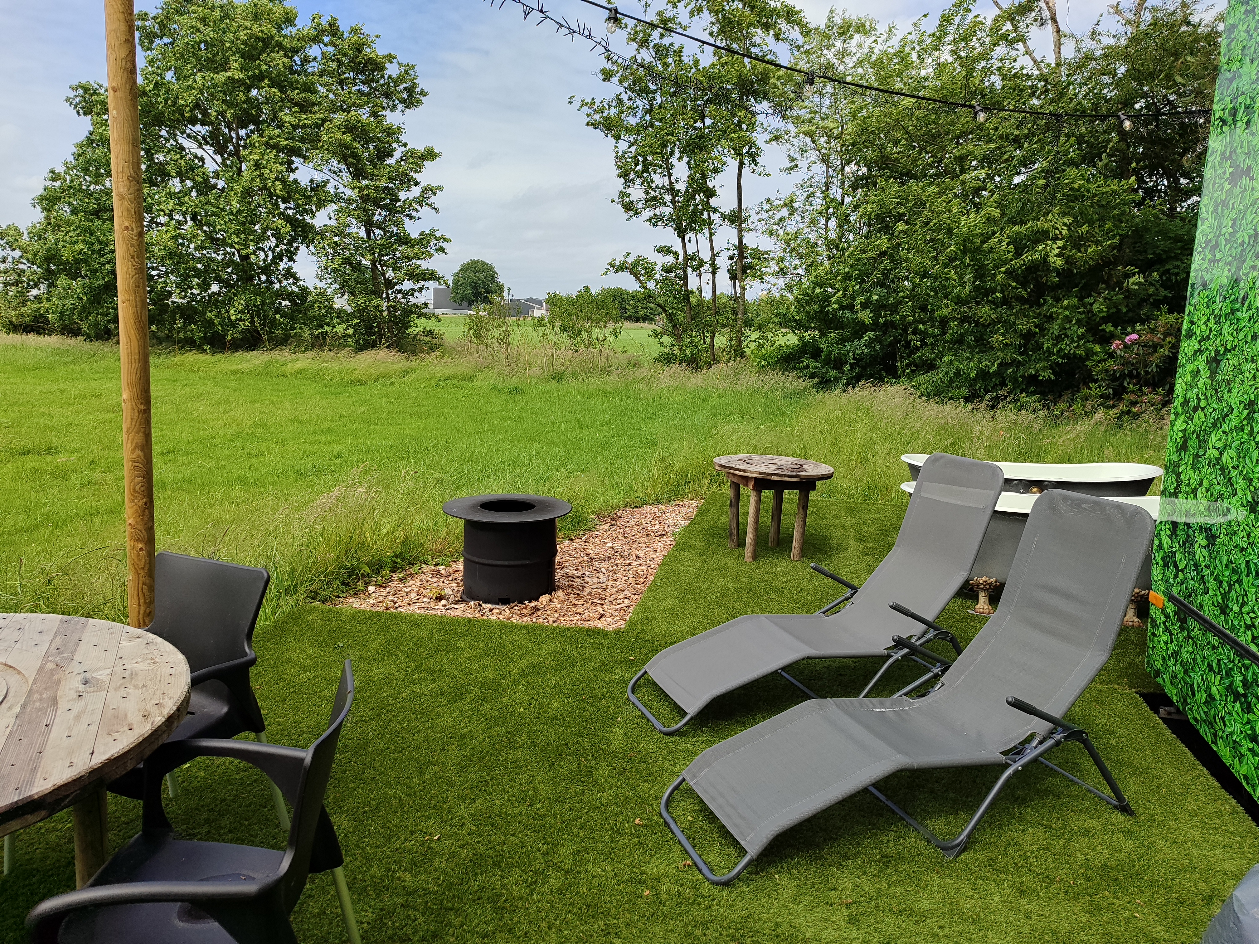 vakantiewoning in het bos met hottub